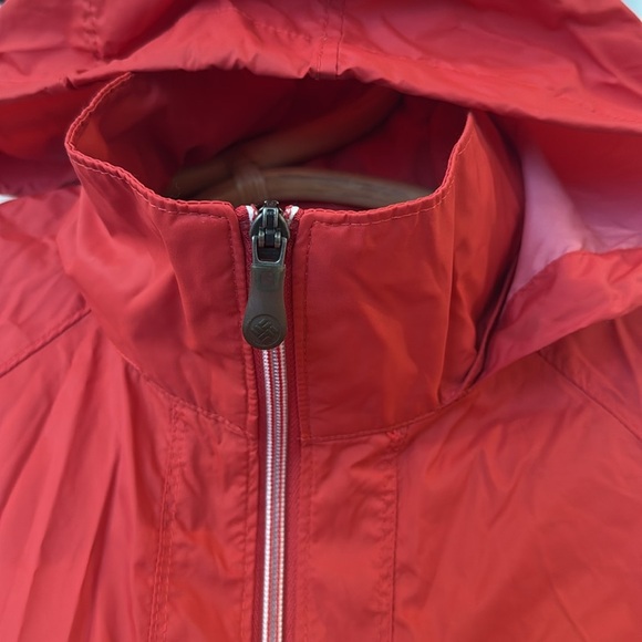 Columbia Red Hooded Jacket - Picture 6 of 14